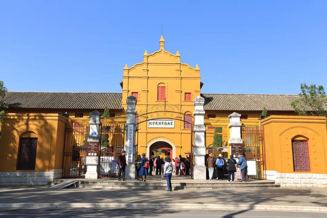 周末去一趟建水開啟一場特別的美食之旅。