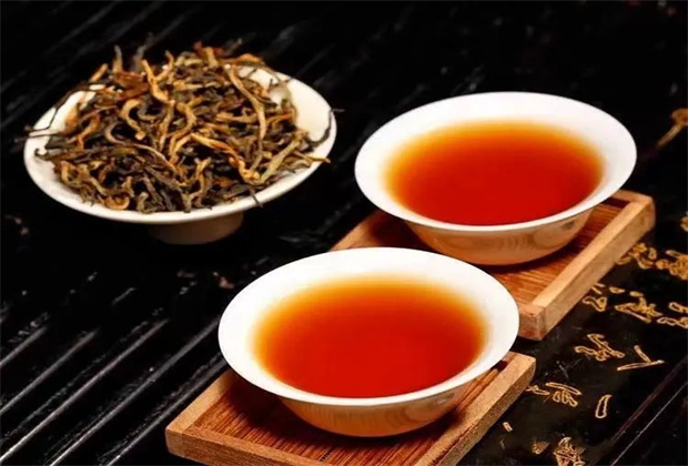 臨滄旅行社 臨滄會(huì)議旅游 臨滄定制旅游  滇紅茶制作技藝申遺成功 實(shí)現(xiàn)臨滄世界非遺名錄零的突破！